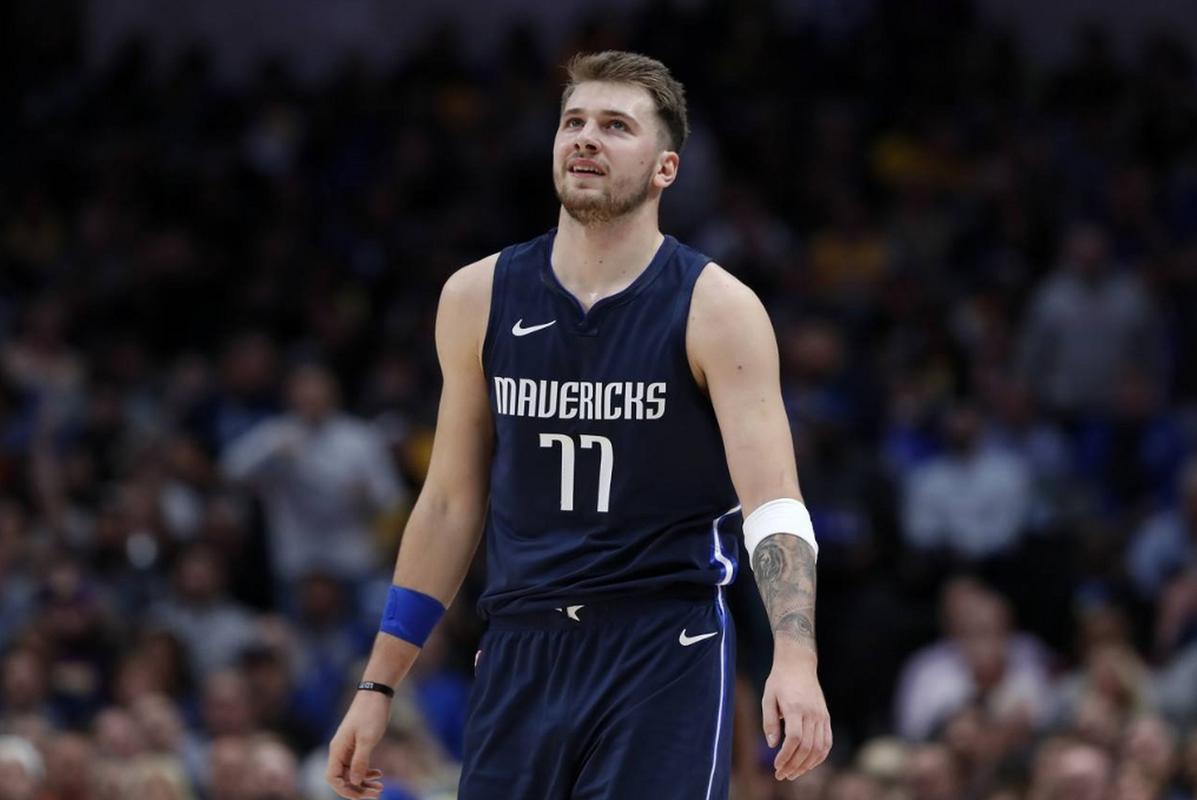 出了一条体 出了一条体